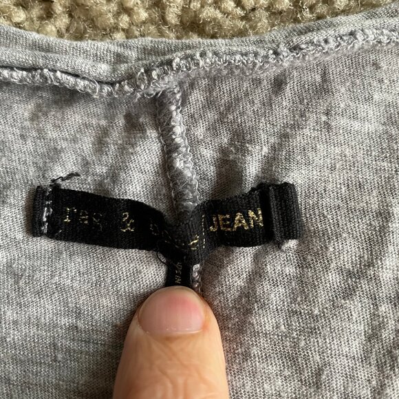 Rag and Bone - TWO (2) item lot - pants and T-shirt - Picture 9 of 12